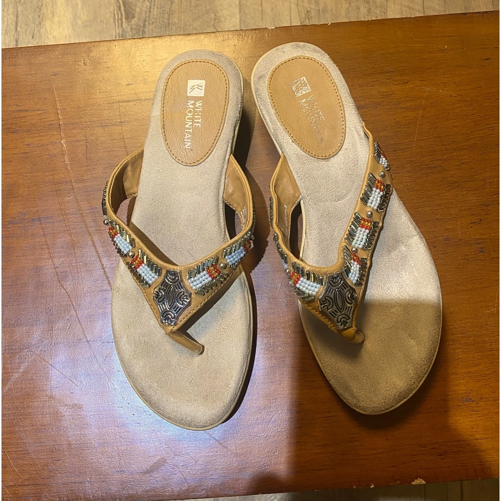 White Mountain flip flops.